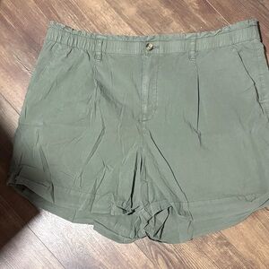 American Eagle Olive Green Shorts